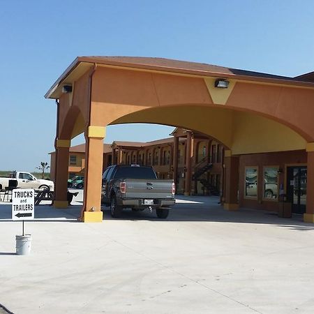 Texan Inn And Suites Tilden エクステリア 写真